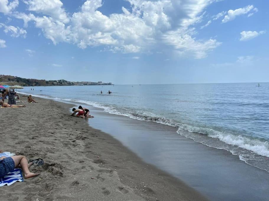Apartamento En Playa Carvajal Fuengirola Exteriör bild