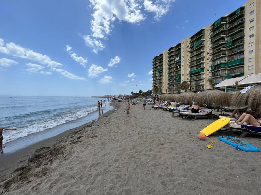 Apartamento En Playa Carvajal Fuengirola Exteriör bild