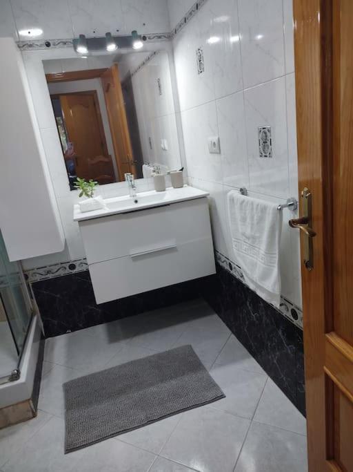 Apartamento En Playa Carvajal Fuengirola Exteriör bild